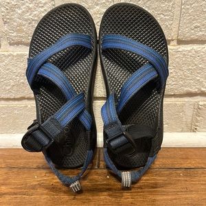 Boys Chaco size 2